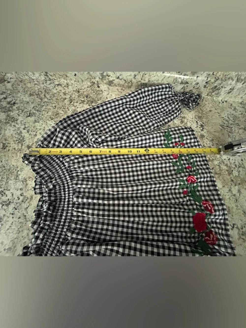 Miss Lili Boho Black White Gingham Off Shoulder Embroidered Peasant Blouse Sz L - Picture 9 of 9